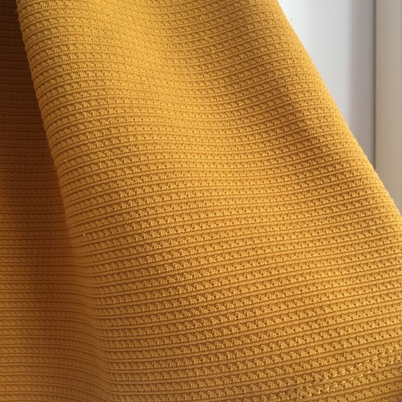 Forever 21 Mustard Yellow Pleated Skirt - Picture 3 of 4